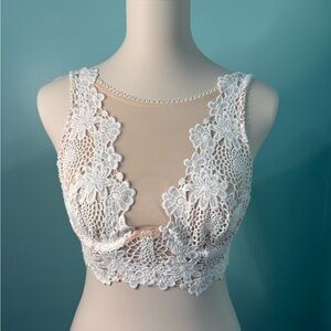 🆕 Victoria Secret Lace Bralette